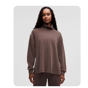 Lululemon softstreme Espresso Funnel-Neck Long Pullover